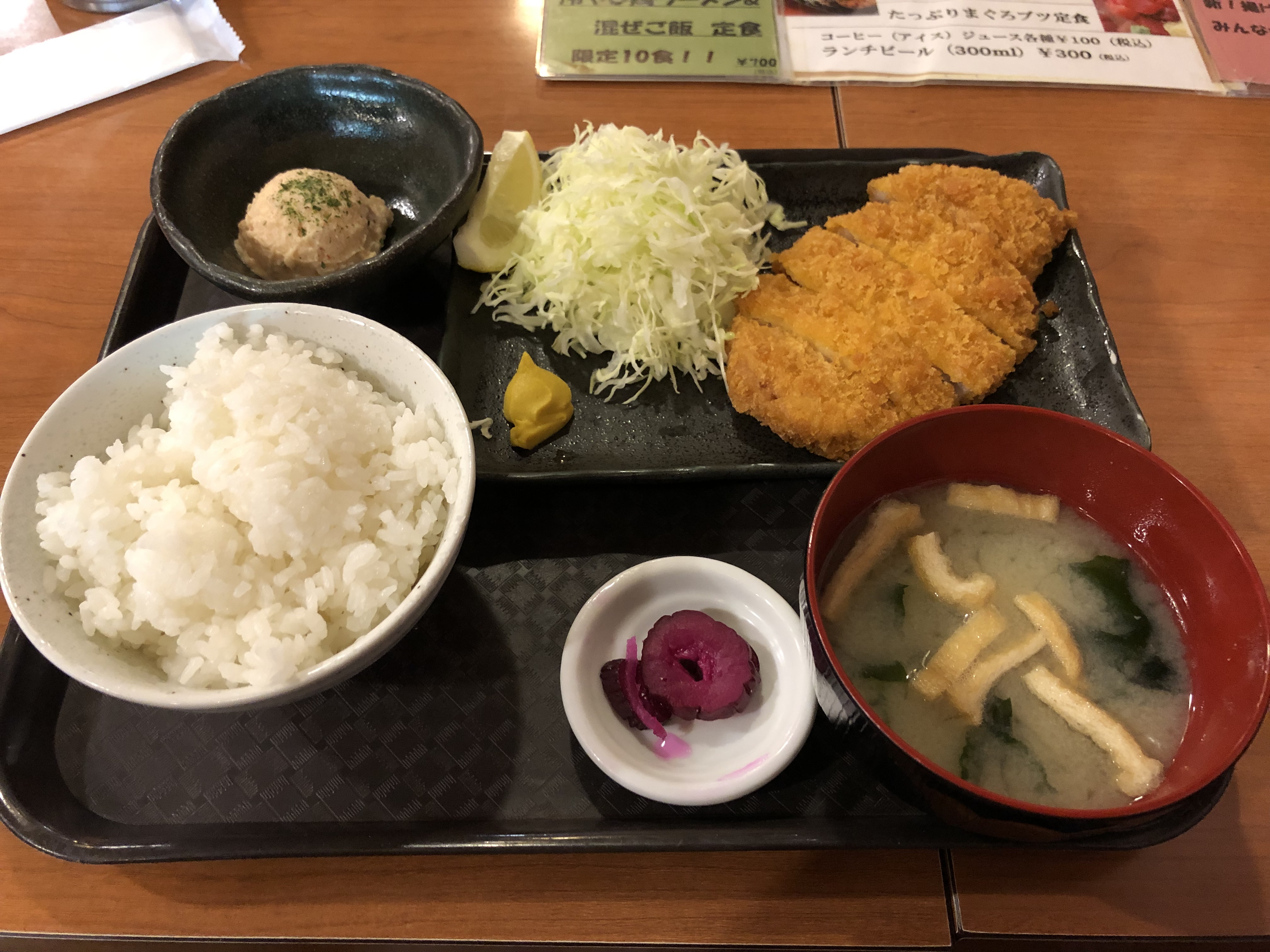 串神坊_トンカツ定食
