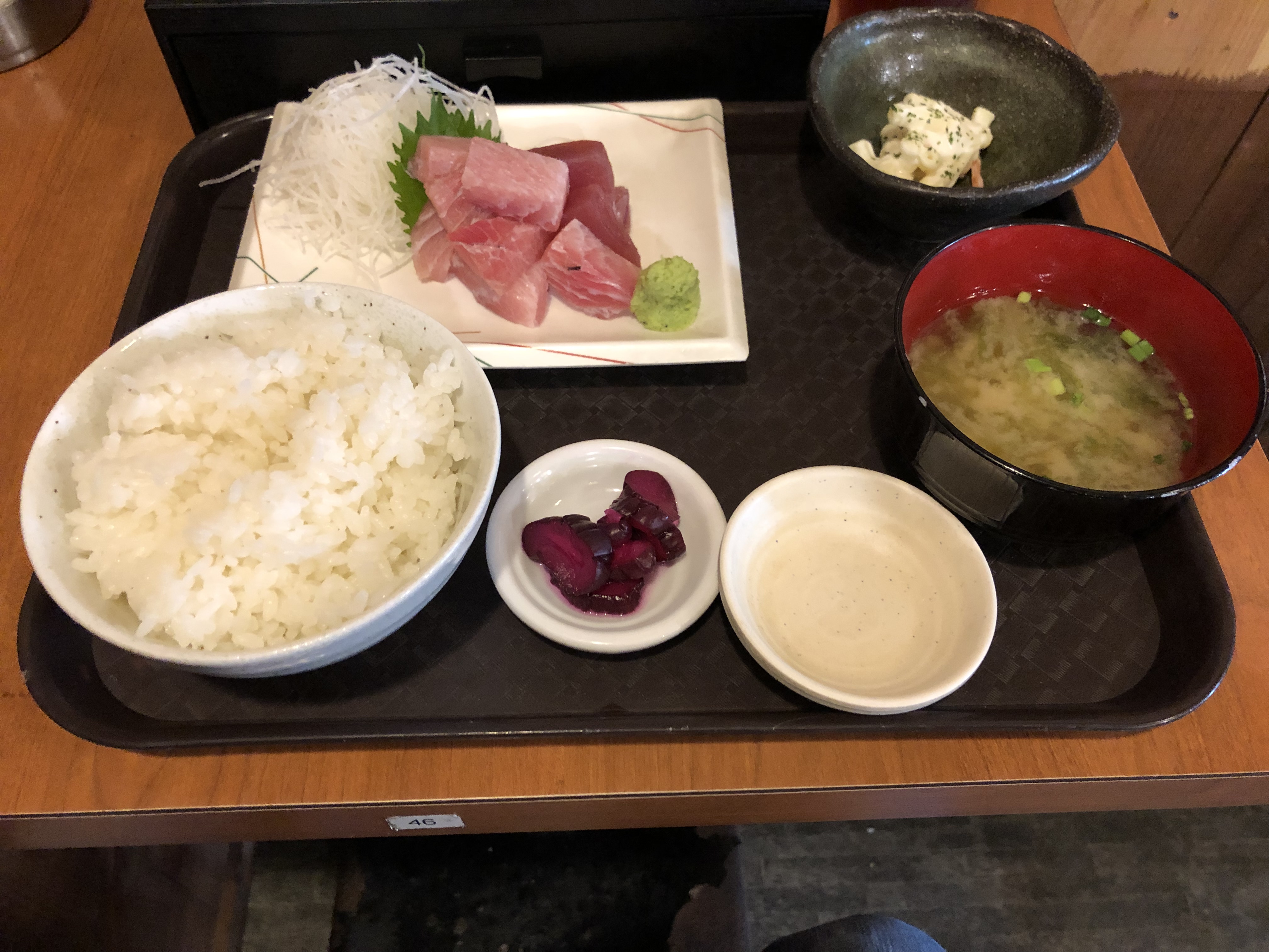 串神坊_まぐろのブツ定食
