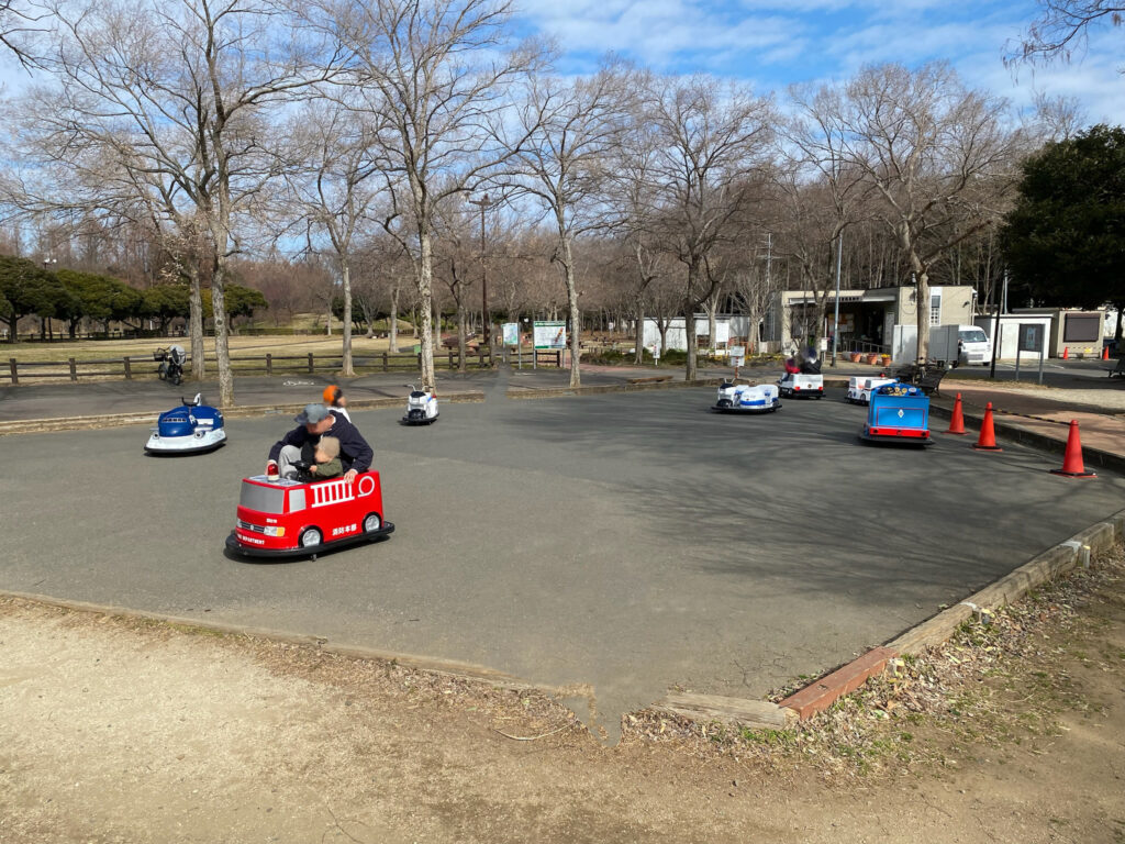 みさと公園_電動カート